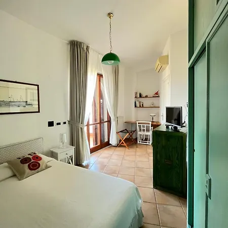 Velalatina Soverato - Maestrale & Tramontana Soverato Marina