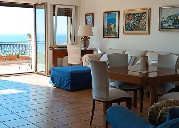 Velalatina Soverato - Maestrale & Tramontana Soverato Marina