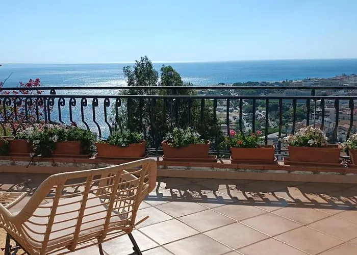 Alojamento de Acomodação e Pequeno-almoço Velalatina Soverato - Maestrale & Tramontana